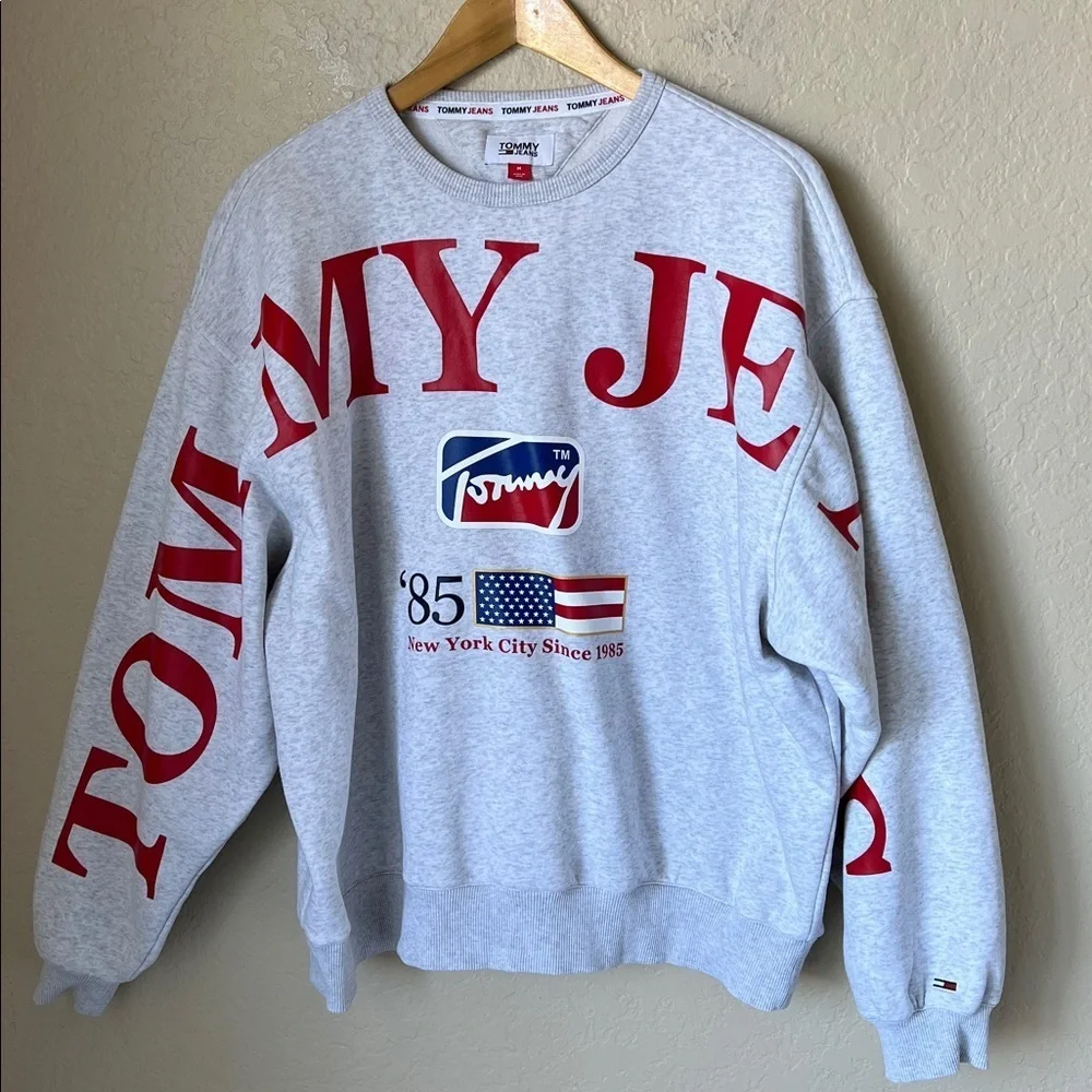 Tommy Hilfiger TJM grey comfort modern sport crew neck